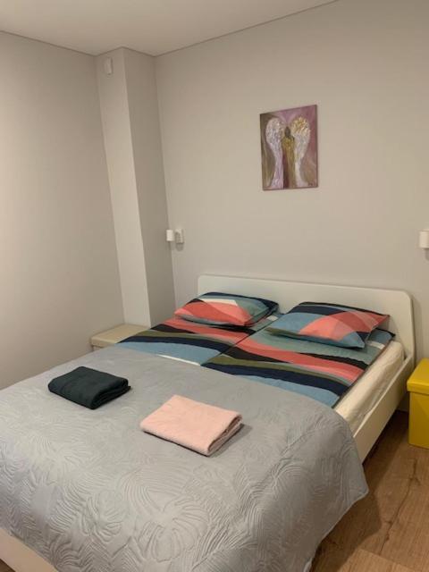 Cozy Apartment In Karmėlava Eksteriør bilde